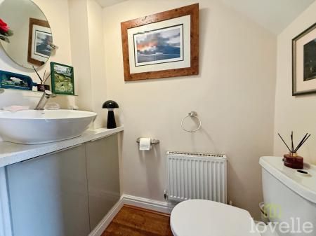 4 bedroom Detached house for sale in Trent Approach, Marton, DN21