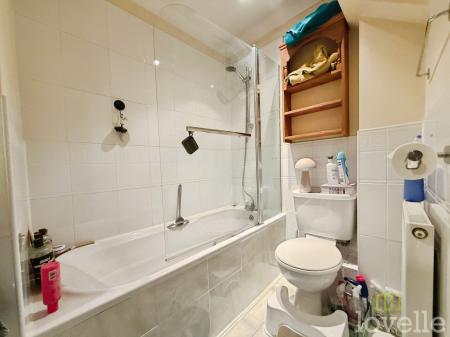 4 bedroom Detached house for sale in Trent Approach, Marton, DN21
