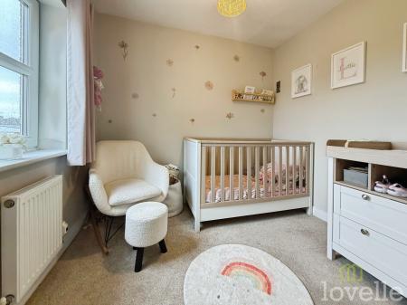 4 bedroom Detached house for sale in Heron Drive, Gainsborough, DN21