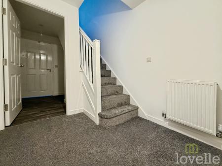 2 bedroom Semi-detached house to let in Eliot Drive, Gainsborough, DN21