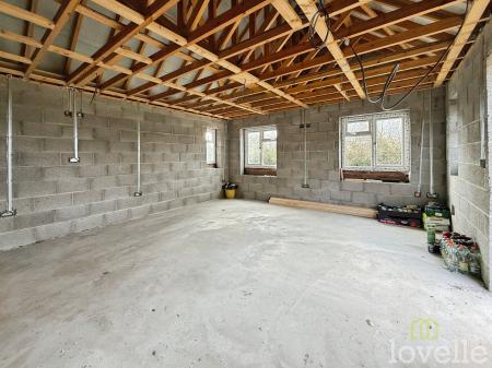 2 bedroom Detached bungalow for sale in Dolbydean, Kexby, DN21