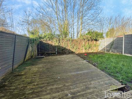 3 bedroom Semi-detached house to let in Juniper Way, Gainsborough, DN21