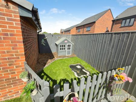 4 bedroom Detached house for sale in Foxby Mews, Gainsborough, DN21