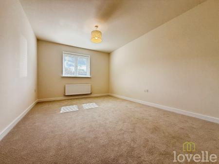 4 bedroom Detached house to let in Mary Ann Evans Way, Gainsborough, DN21