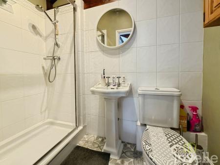 3 bedroom Semi-detached house for sale in High Street, Willingham by Stow, DN21