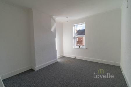 2 bedroom Terraced House to let in Beaufort Street, Gainsborough, DN21