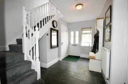 4 bedroom Semi-detached house for sale in Crooked Billet Street, Morton, DN21