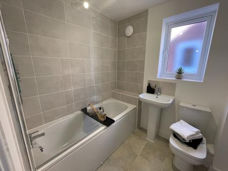 3 bedroom Semi-detached house for sale in Sweyn Lane, Gainsborough, DN21