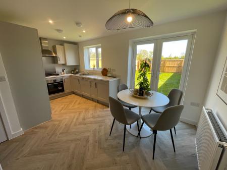 3 bedroom Terraced House for sale in Sweyn Lane, Gainsborough, DN21