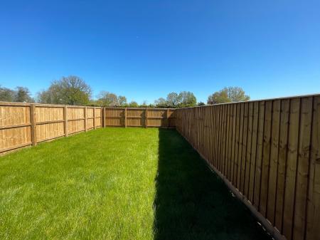 3 bedroom Terraced House for sale in Sweyn Lane, Gainsborough, DN21