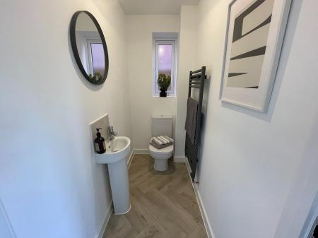 3 bedroom Terraced House for sale in Sweyn Lane, Gainsborough, DN21