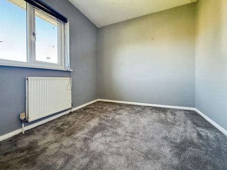 3 bedroom Terraced House to let in Baines Road, Gainsborough, DN21