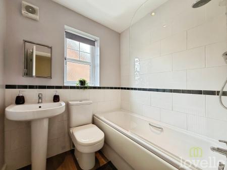 2 bedroom Semi-detached house for sale in Garsdale Close, Scunthorpe, DN16