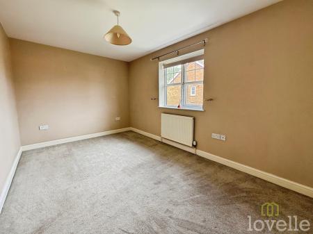2 bedroom Semi-detached house for sale in Garsdale Close, Scunthorpe, DN16