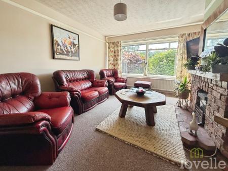 3 bedroom Semi-detached house for sale in Sands Lane, Scotter, DN21