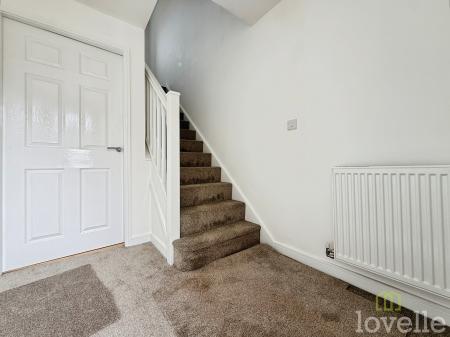 2 bedroom Semi-detached house to let in Eliot Drive, Gainsborough, DN21