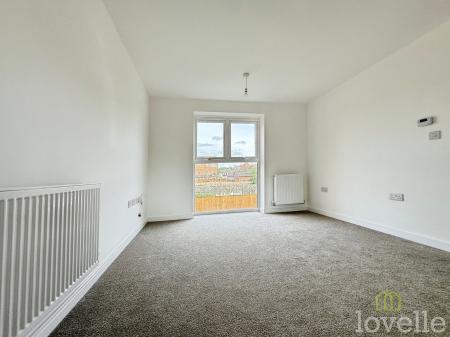 2 bedroom Semi-detached house to let in Eliot Drive, Gainsborough, DN21