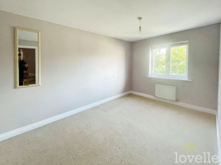 4 bedroom End of terrace house for sale in The Avenue, Gainsborough, DN21