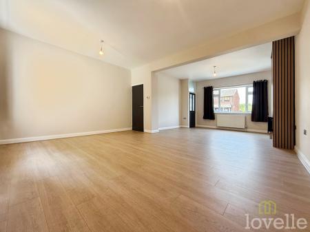 2 bedroom Terraced House to let in Lea Road, Gainsborough, DN21