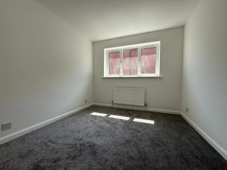 1 bedroom Flat to let in Lea Court, Gainsborough, DN21