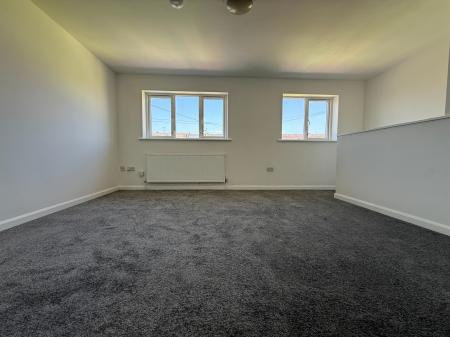 1 bedroom Flat to let in Lea Court, Gainsborough, DN21