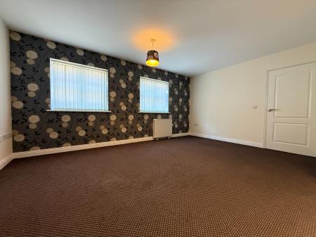 2 bedroom Flat to let in Trinity View, Gainsborough, DN21