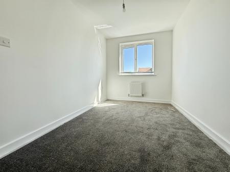3 bedroom Semi-detached house to let in Hornsbys Holt, Scunthorpe, DN15