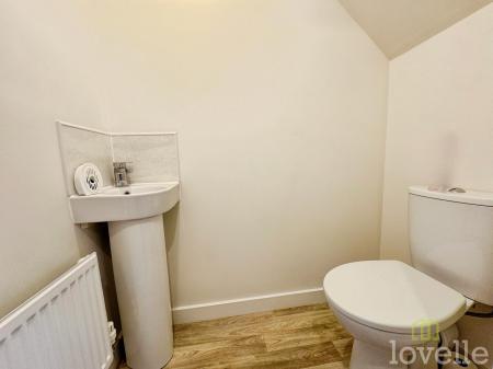 2 bedroom Semi-detached house for sale in Mary Ann Evans Way, Gainsborough, DN21