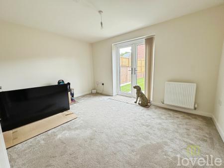2 bedroom Semi-detached house for sale in Mary Ann Evans Way, Gainsborough, DN21