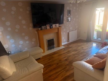 4 bedroom Detached house for sale in Sunningdale Way, Gainsborough, DN21