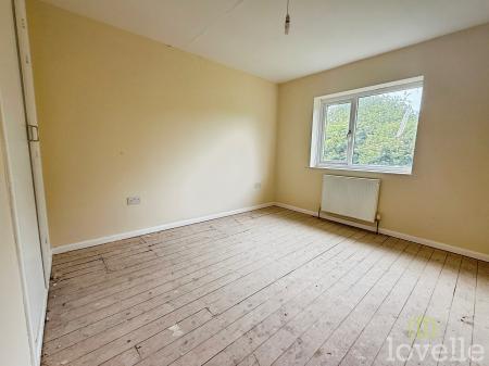 3 bedroom Detached house for sale in Canberra Crescent, Hemswell Cliff, DN21