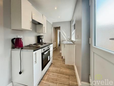 3 bedroom Terraced House to let in Trent Street, Gainsborough, DN21