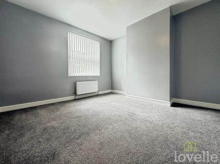 3 bedroom Terraced House to let in Trent Street, Gainsborough, DN21