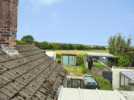 2 bedroom Terraced House for sale in Gainsthorpe Road East, Kirton in Lindsey, DN21