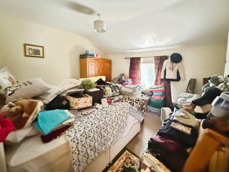 2 bedroom Terraced House for sale in Gainsthorpe Road East, Kirton in Lindsey, DN21
