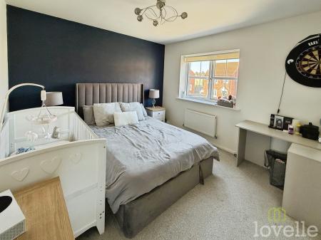 2 bedroom Terraced House for sale in Trentvale Avenue, Gainsborough, DN21