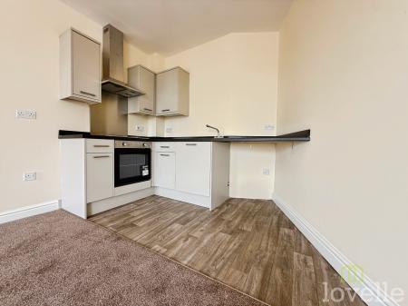2 bedroom Flat to let in Marshalls Court, Gainsborough, DN21