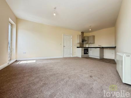 2 bedroom Flat to let in Marshalls Court, Gainsborough, DN21