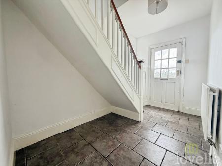 3 bedroom Semi-detached house to let in Ollerton Road, Retford, DN22