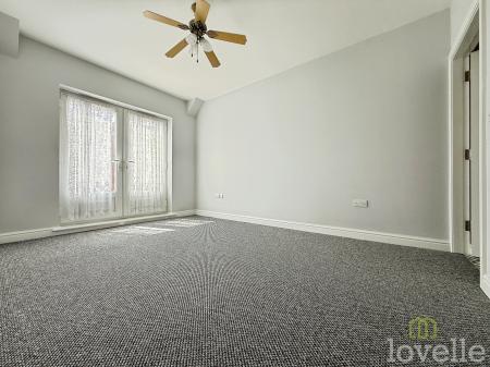 2 bedroom Flat to let in Marshalls Court, Gainsborough, DN21