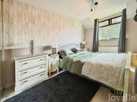 3 bedroom Semi-detached house for sale in Church View, Lea, DN21
