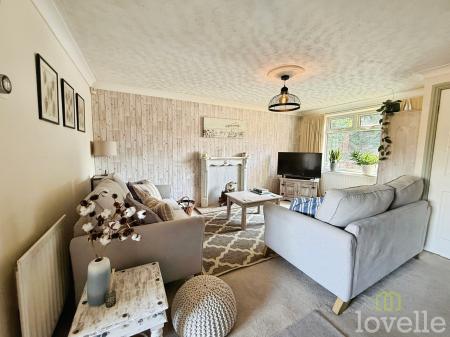 3 bedroom Semi-detached house for sale in Church View, Lea, DN21