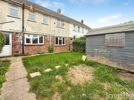 3 bedroom Terraced House to let in Baines Road, Gainsborough, DN21