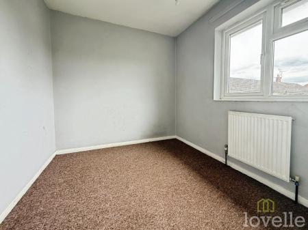 3 bedroom Terraced House to let in Baines Road, Gainsborough, DN21