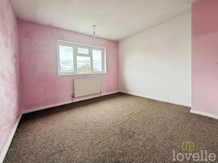 3 bedroom Terraced House to let in Baines Road, Gainsborough, DN21
