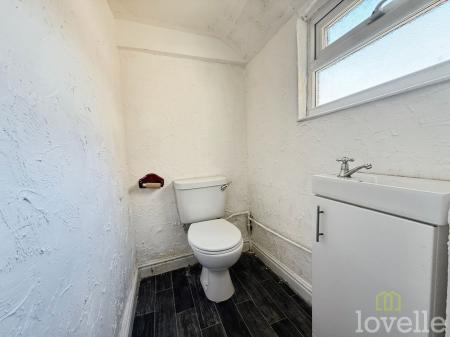 2 bedroom Terraced House to let in Tower Street, Gainsborough, DN21