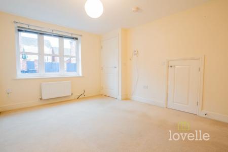 3 bedroom Terraced House to let in Adlington Mews, Gainsborough, DN21