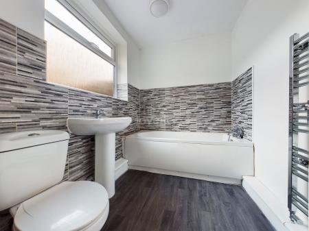 3 bedroom Terraced House to let in Marlborough Street, Gainsborough, DN21