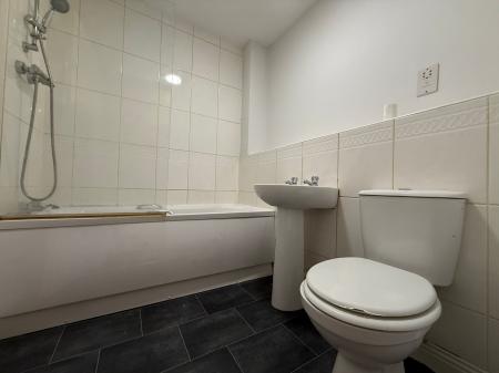 1 bedroom Flat to let in Trinity View, Gainsborough, DN21
