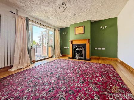 3 bedroom Semi-detached bungalow for sale in Mount Pleasant Close, Marton, DN21